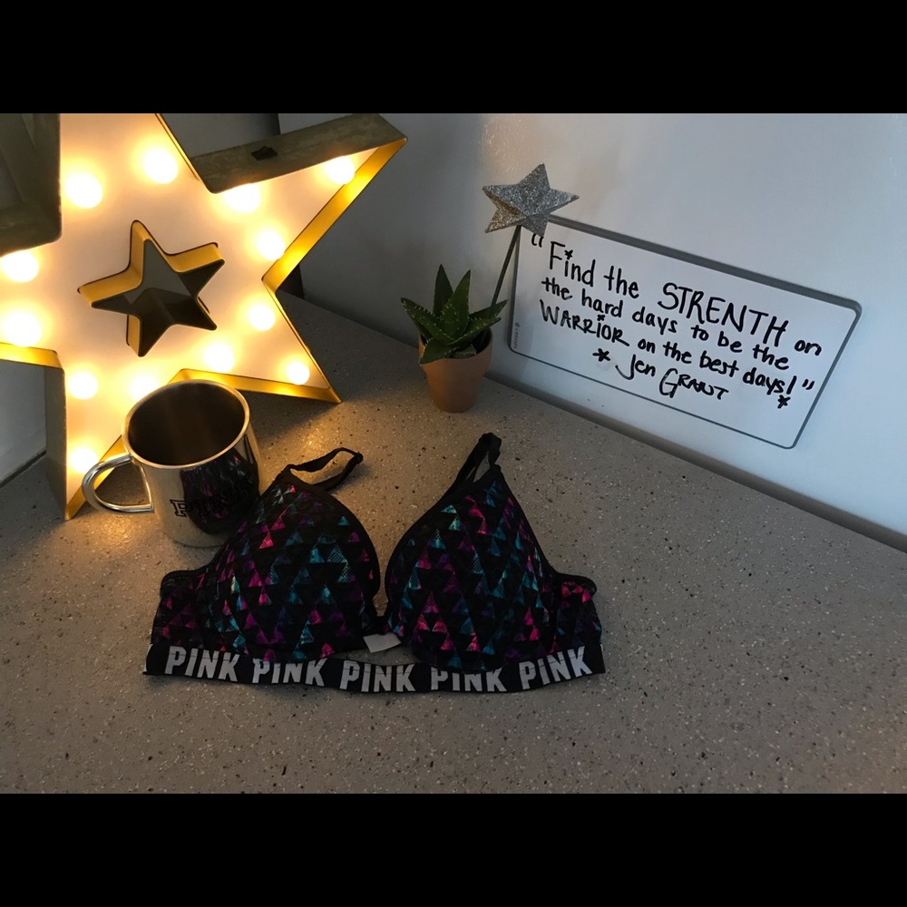 🇺🇸 MAKE AN OFFER‼️ VS Pink sports bra